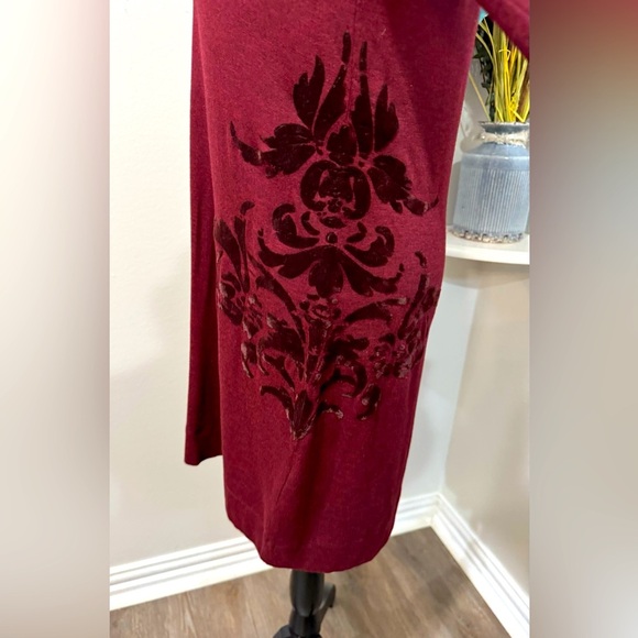 Soft Surroundings Burgundy Velvety designs  Tunic or Dress size Small - Picture 3 of 9